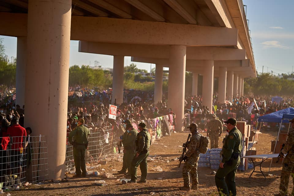 Estados-Unidos-cierra-frontera-para-frenar-entrada-migrantes