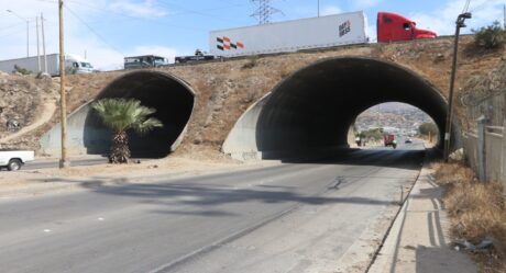 Municipio realiza revisión de puentes vehiculares y peatonales