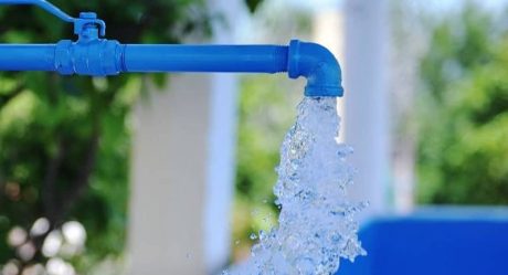 SCJN suspende transferir organismos del agua a municipios