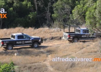 SUJETOS ARMADOS ATACAN A POLICíAS