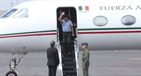 Avión mexicano que rescató a Evo Morales fue atacado con lanzacohetes