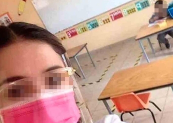 MAESTRA SE BURLA DE SU ALUMNO QUE REGRESó A CLASES PRESENCIALES