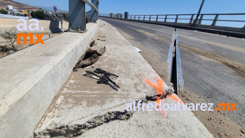 CERRARíAN PUENTE EL CHAPARRAL POR FALLAS ESTRUCTURALES
