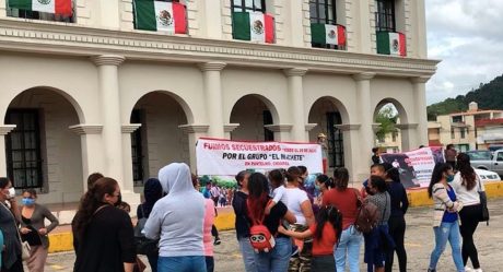 Familiares exigen liberación de 21 secuestrados en Chiapas
