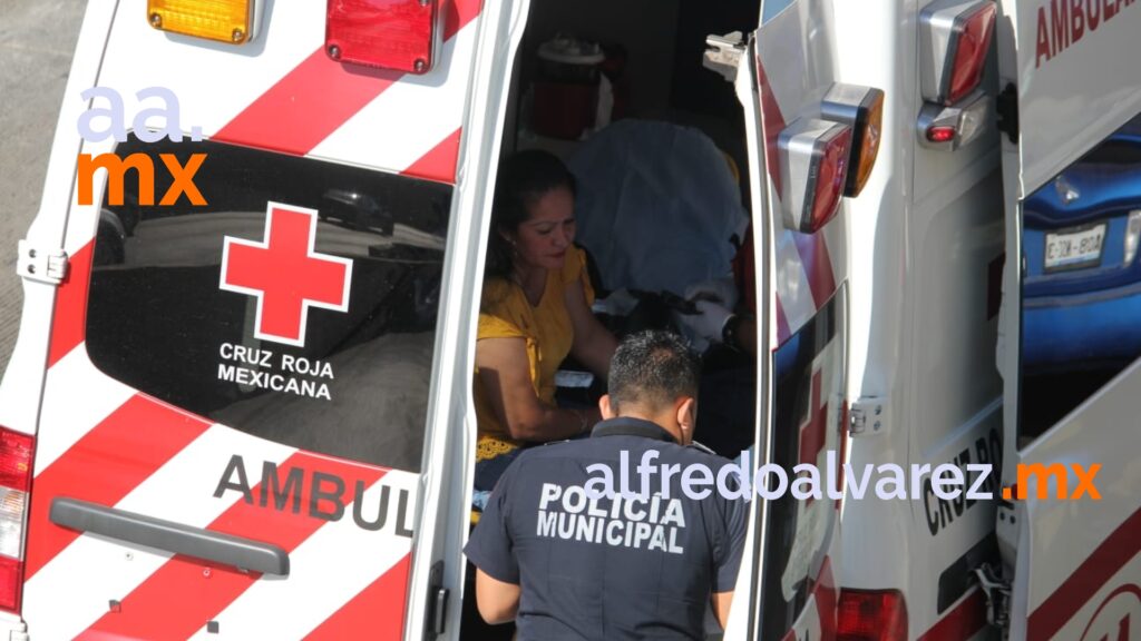 CARAMBOLA EN PUENTE ALBA ROJA DESQUICIA EL TRáNSITO