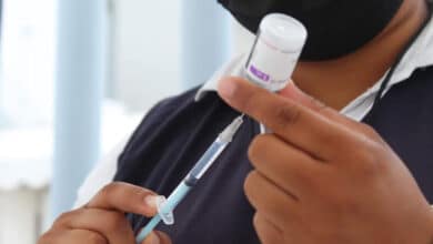 Promueven-demandas-de-amparo-gratis-para-vacunar-a-menores