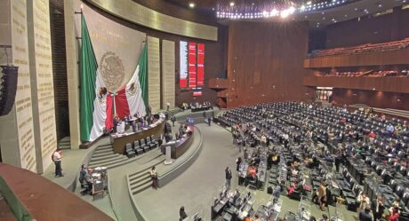 Diputados piden préstamos por 7 millones de pesos