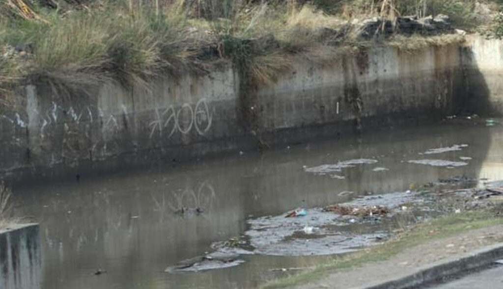 Limpian-desarenadores-en-Tijuana-ante-temporada-de-lluvia