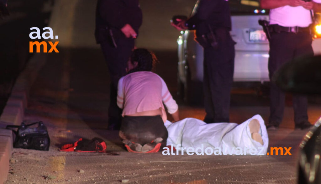 FALLECE ATROPELLADO A METROS DE PUENTE PEATONAL