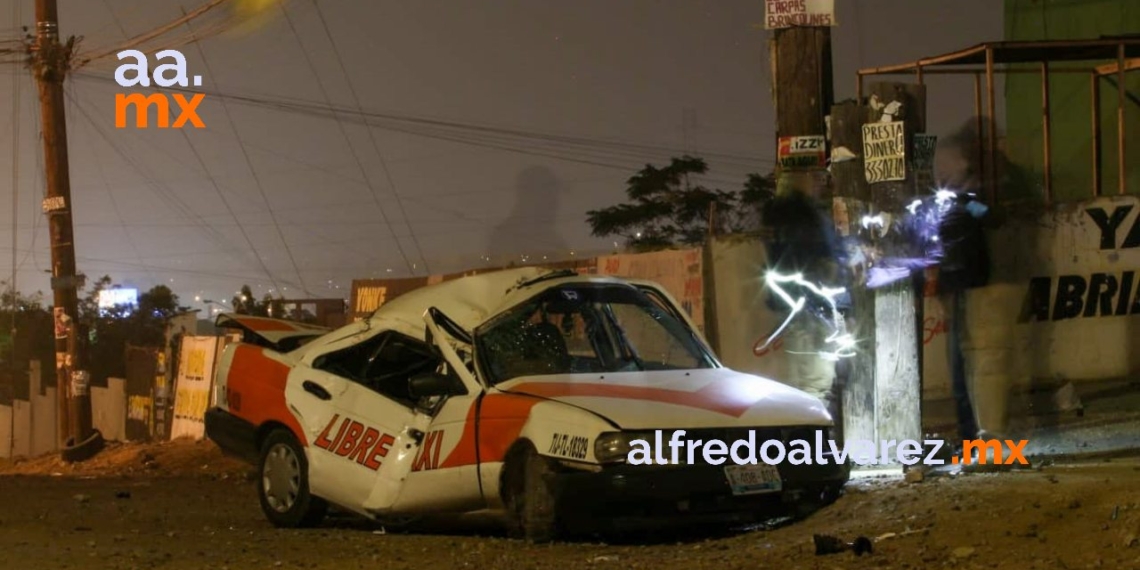 MUERE TAXISTA TRAS CHOCAR, CONDUCíA A EXCESO DE VELOCIDAD