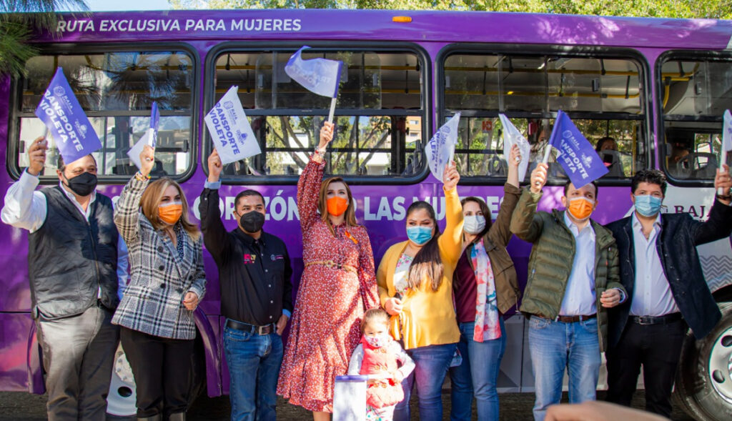 Protege-Marina-del-Pilar-a-mujeres-de-Tijuana-con-Transporte-Violeta