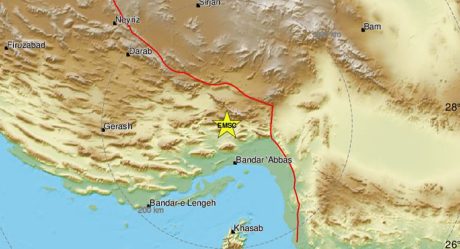 VIDEO: Sismo de 6,5 remece Irán; hay muertos