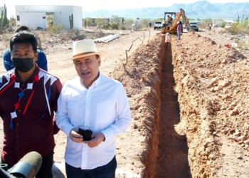 SUPERVISA DURAZO OBRAS PARA ABASTECER DE AGUA A PUNTA CHUECA