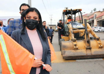 AYUNTAMIENTO INTEGRA A CENTRO COMERCIAL CON 'PONLE DEDO AL BASURERO'