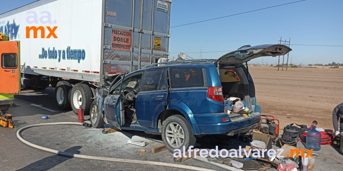 CINCO HERIDOS EN CHOQUE DE CAMIONETA CONTRA TRáILER