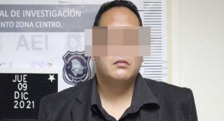 Vinculan a proceso a maestro de secundaria tras violar a sus alumnas