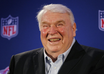 MUERE LA LEYENDA DE LA NFL JOHN MADDEN