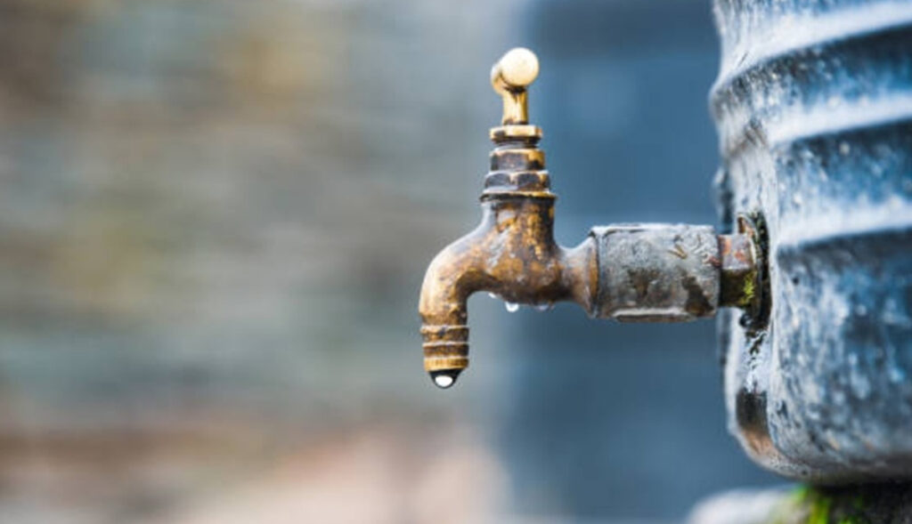 Más-de-una-decena-de-colonias-sin-agua-por-fugas