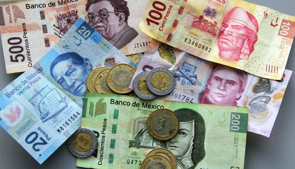 Anuncian-aumento-al-salario-mínimo-para-2022-en-México
