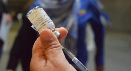 Continúa jornada de vacunación anticovid en BC