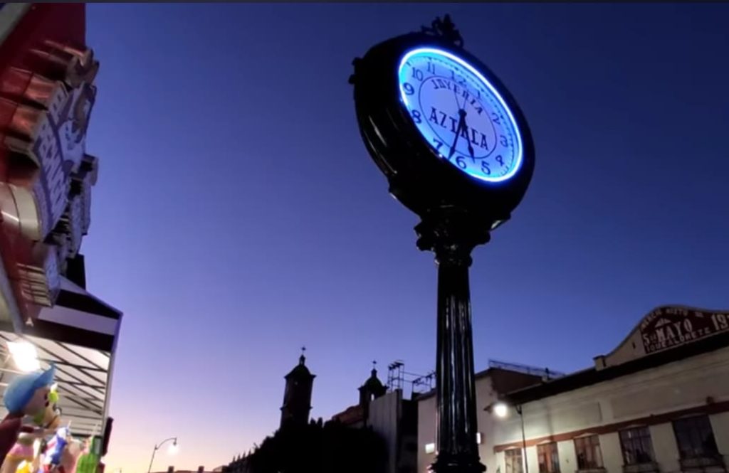 IMAC-celebro-centenario-del-Reloj-de-la-Joyeria-Azteca