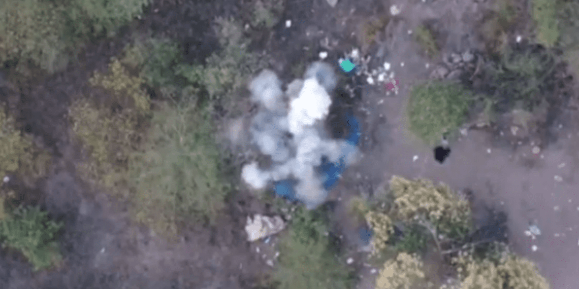 VIDEO: GRUPO ARMADO BOMBARDEA A POBLACIóN USANDO DRONES