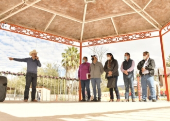 AVANZAN OBRAS Y DESARROLLO SOCIAL EN AGUA PRIETA: DURAZO