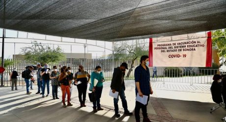 Concluyó vacunación de refuerzo a docentes en Sonora