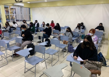 REGRESO DE ALUMNOS DA VIDA A LAS AULAS DEL COBACH SONORA