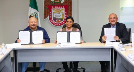 Histórico anuncio en Tijuana, ya se pueden abrir negocios en tres días