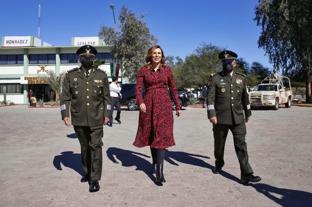 RECONOCE GOBIERNO DE BC LABOR DEL EJéRCITO MEXICANO