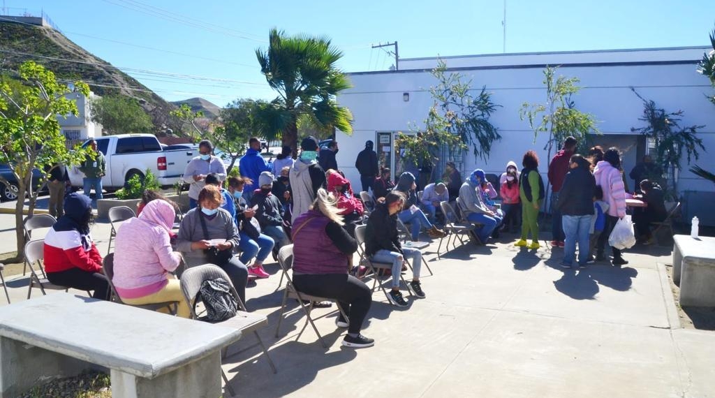 OTORGAN ATENCIóN BUCAL Y DE LA VISTA A RESIDENTES DE NATURA