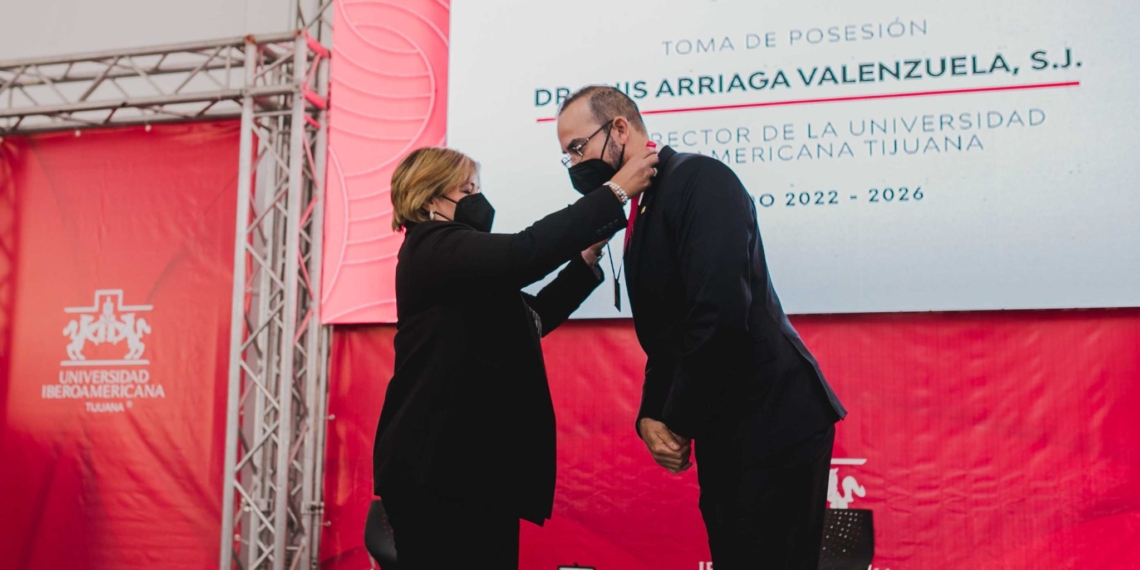 ASUME LUIS ARRIAGA VALENZUELA RECTORíA DE IBERO TIJUANA