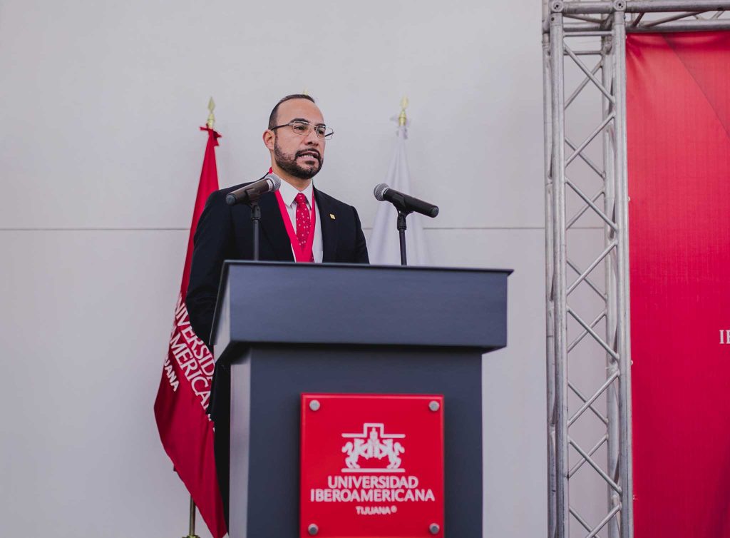 ASUME LUIS ARRIAGA VALENZUELA RECTORíA DE IBERO TIJUANA