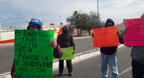 Colapsan tráfico jubilados y pensionados en el Centro