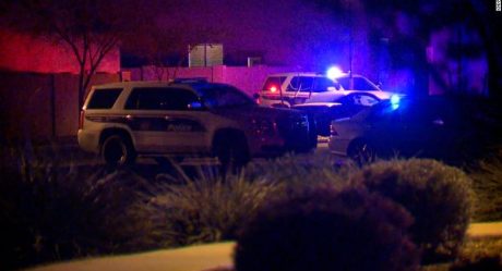 En Arizona, balacera deja dos muertos y 9 policías heridos