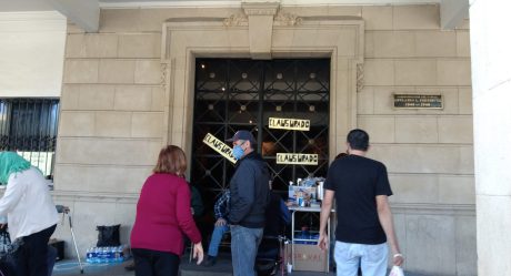 Con la fuerza pública reabren puertas de Palacio Municipal