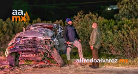 Tres personas salen proyectadas tras aparatoso accidente