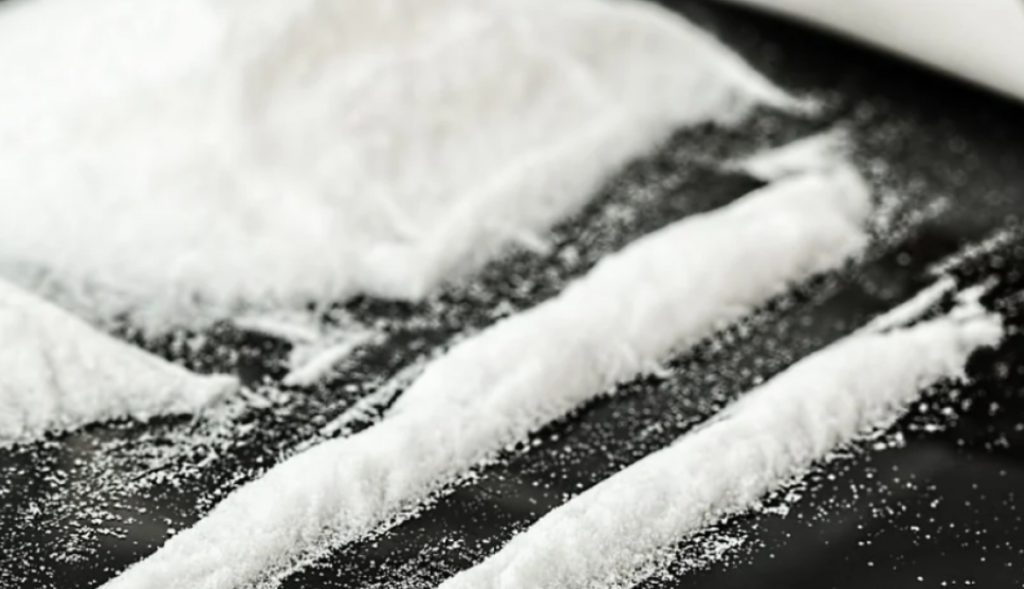 Confiscan-fentanilo-y-cocaína-en-baterías-para-autos