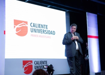 CALIENTE UNIVERSIDAD LANZA MODALIDAD ON-LINE