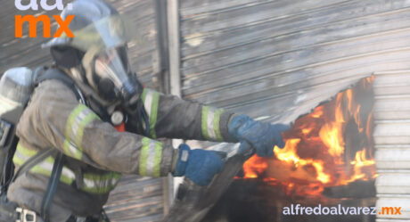 Controlan incendio en el tianguis Héctor Espino