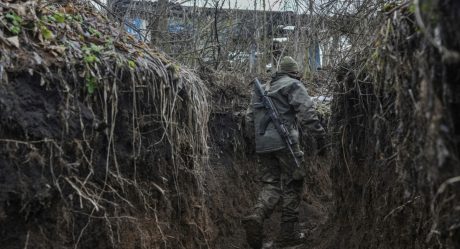 Ucrania firma el decreto de movilización general de militares