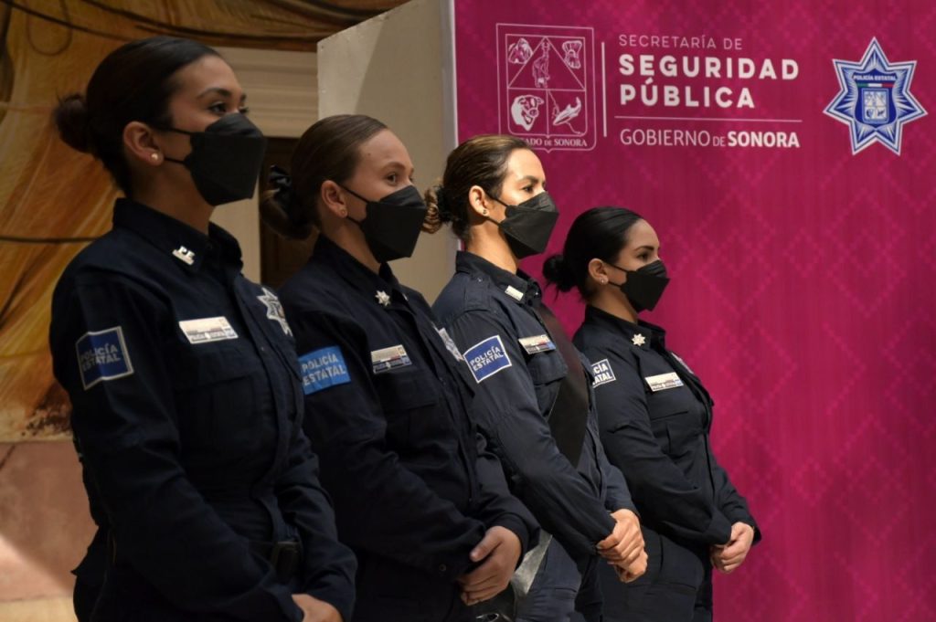 Mujeres-policías-acompañarán-a-manifestantes-del-8M