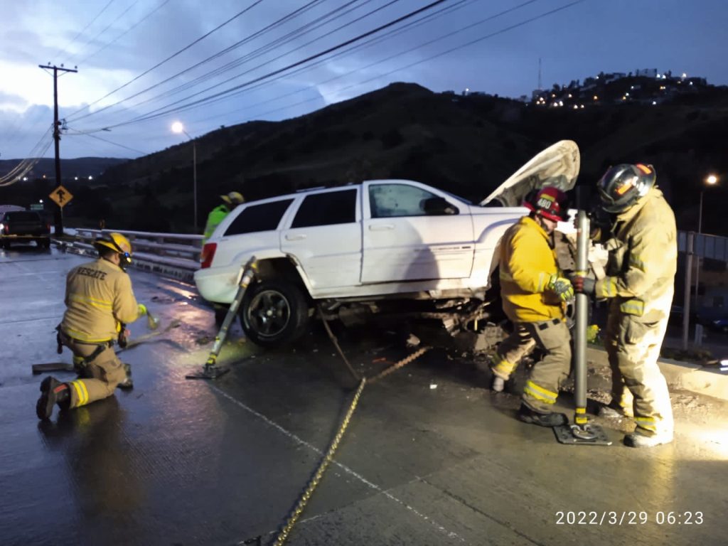 Muere-conductor-de-un-auto-que-choco-en-el-Rosas-Magallon