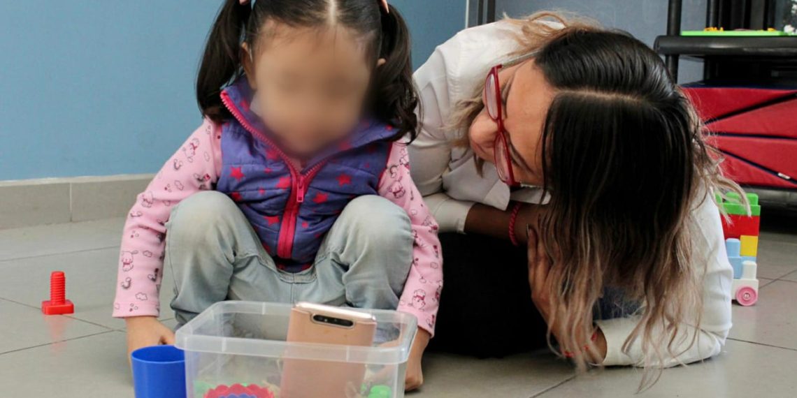 CAMILA REGRESA AL LADO DE SU MAMá