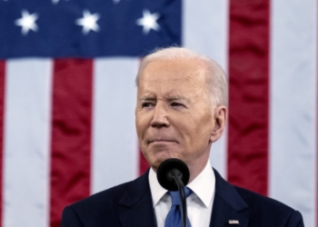 BIDEN ANUNCIA CIERRE DE ESPACIO AéREO DE EU PARA VUELOS RUSOS