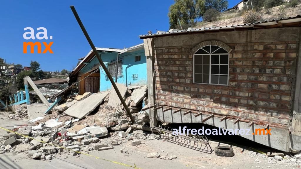 AUMENTAN VIVIENDAS EN RIESGO POR DESLIZAMIENTO EN CAMINO VERDE