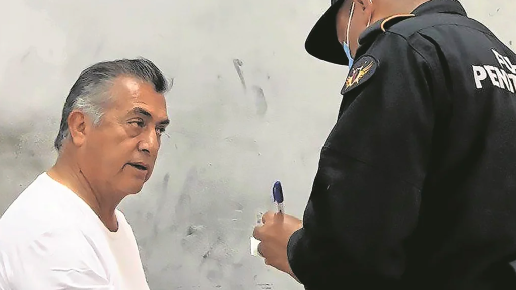 Un juez otorgó una suspensión a el exgobernador de Nuevo León, Jaime Rodríguez misma que lo protege de actos de privación ilegal de la libertad, retención arbitraria, detención ilegal, incomunicación y tortura moral.