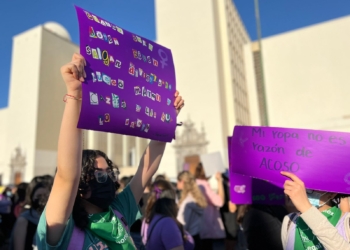 MARCHAN MUJERES DE SONORA PARA CONMEMORAR EL 8M