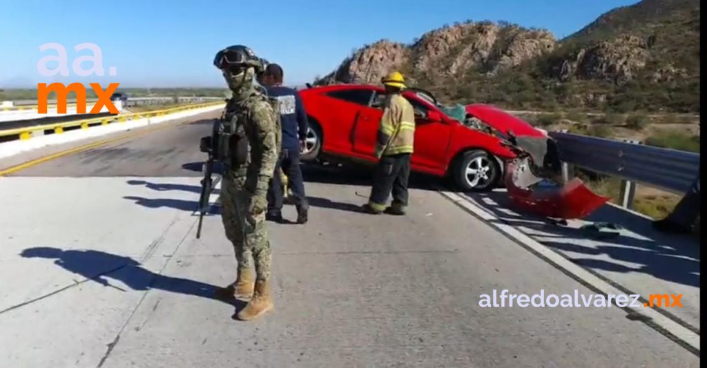 Fallece-mujer-en-choque-por-alcance-en-carretera